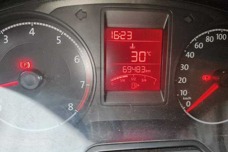 Used Volkswagen Jetta 2017 1.4L Manual Fashion Edition
