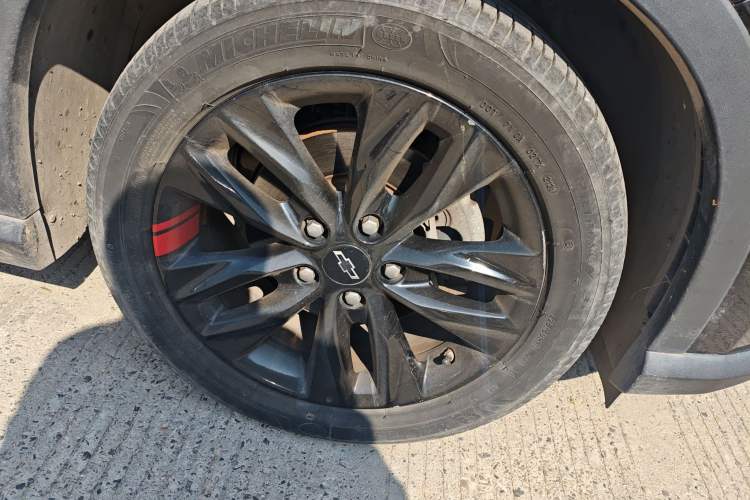 Used Chevrolet Orlando 2020 Light Hybrid Redline 530T Automatic Enjoyment Edition (5+2 Models)