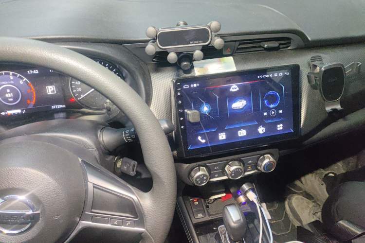 Used Nissan Kicks 2022 1.5L CVT XL Fashion Edition