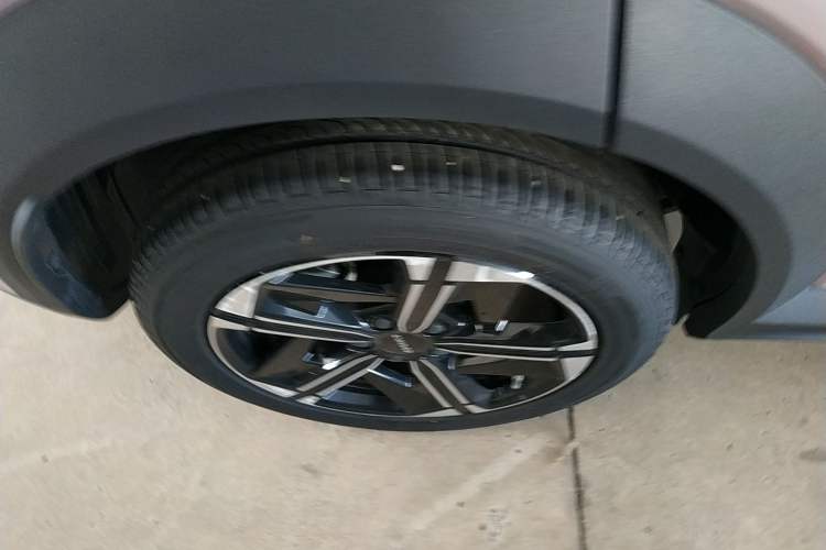 Used Lynk & Co 06 EM-P 2023 EM-P 126 Long-Range Halo