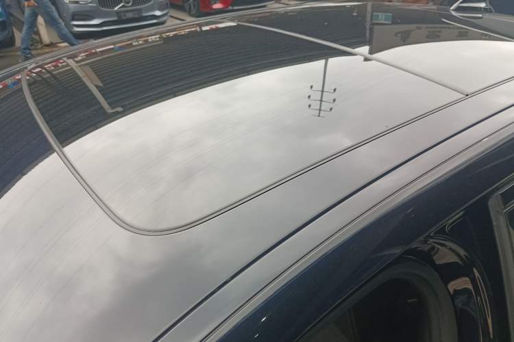 Used BMW 5 Series 2022 Second Facelift 530Li Luxury Version M Sport Package Roof