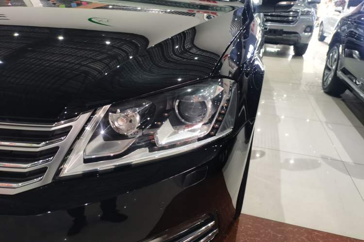 Used Volkswagen Magotan 2015 Facelift 1.8TSI Luxury Model
