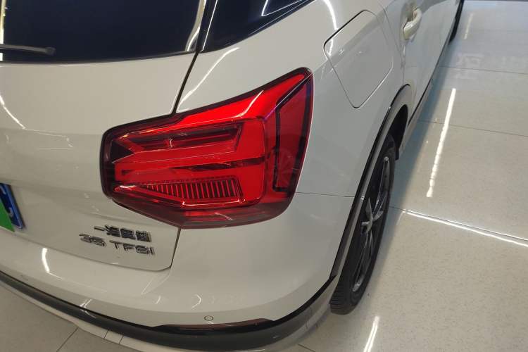 Used Audi Q2L 2021 35 TFSI Fashion Dynamic Model
