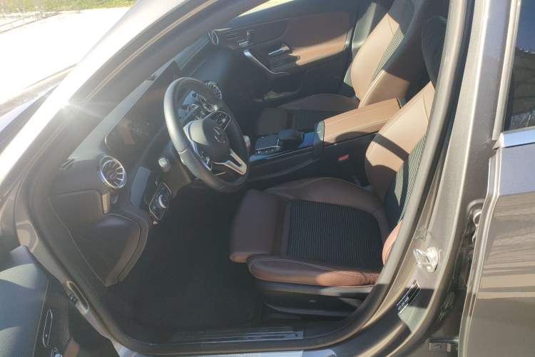 Used Mercedes-Benz A-Class 2022 Second Facelift A 200 Fashion Version