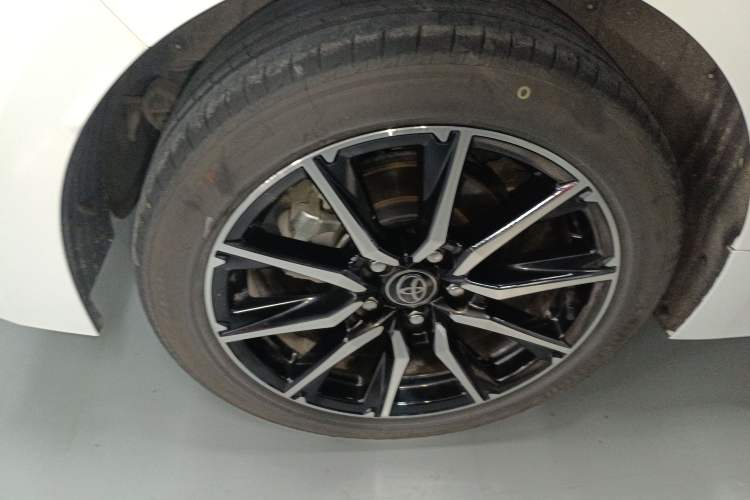 Used Toyota Levin 2023 Smart Electric Hybrid Dual-Engine 1.8L Sport Edition
