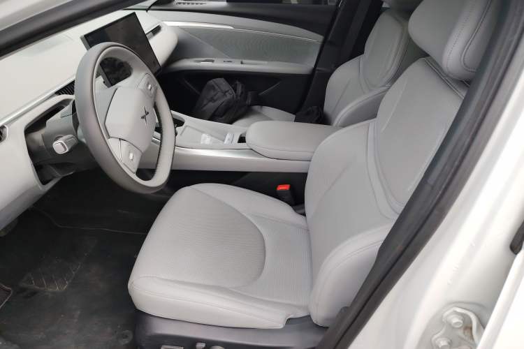 Used XPeng MONA M03 2025 600 with Ultra-Long Range Max Left Front Seat