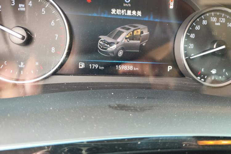 Used Buick GL8 2020 Land Business Class 652T Premium Model Odometer Close Up