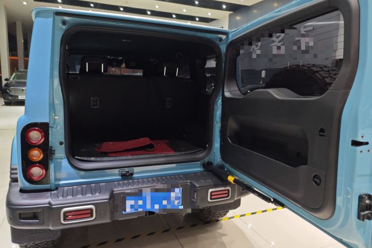 Used 212 T01 2025 2.0T Changfeng
