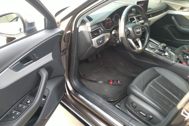 Used Audi A4 2017 45 TFSI allroad quattro Fashion Edition