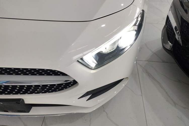 Used Mercedes-Benz A-Class 2022 Restyled A 200 L Sport Sedan Dynamic Version Left Front Headlight