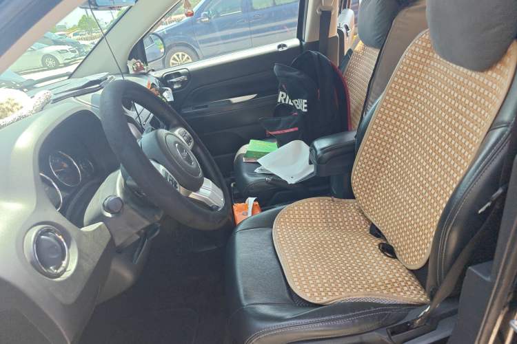 Used Jeep Compass 2014 2.4L Four-Wheel Drive Serpentine Collection Edition
