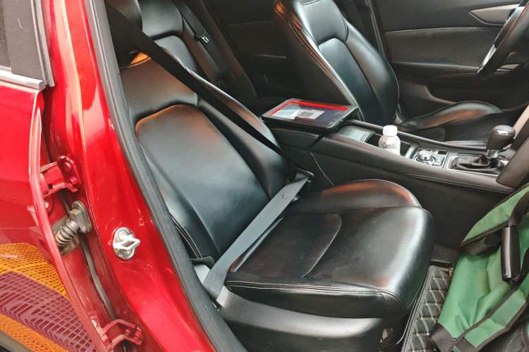 Used Mazda CX-4 2018 2.0L Automatic Two-Wheel Drive Blue Sky Dynamic Version China V Standard