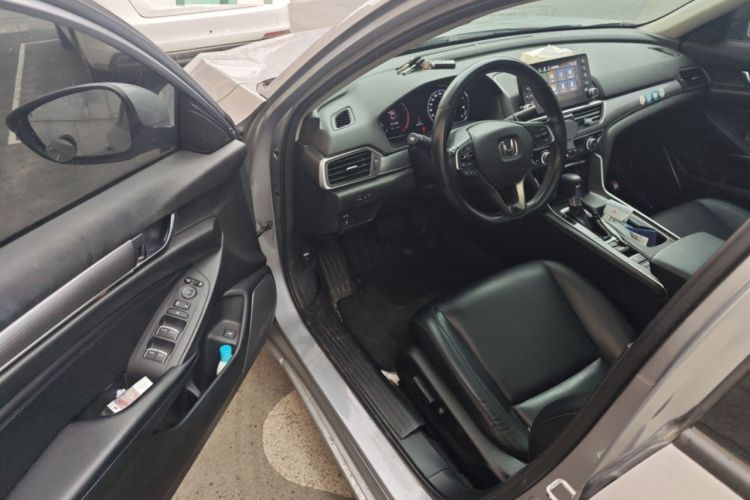 Used Honda Accord 2018 260TURBO Prestige Edition China VI Driver Seat