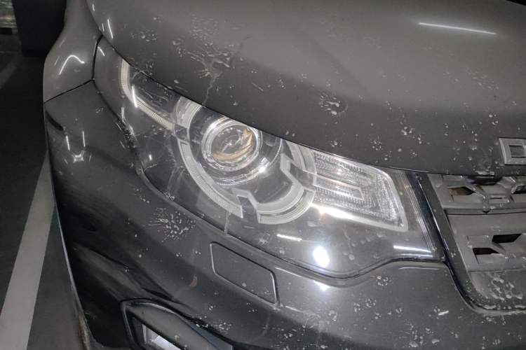 Used Land Rover Discovery Sport 2018 240 PS SE Version
