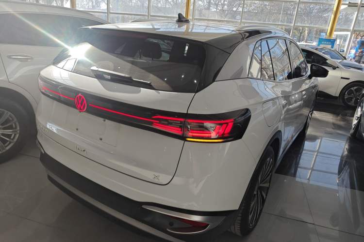 Used Volkswagen ID.4 X 2021 Pro Smart Long-Range Edition