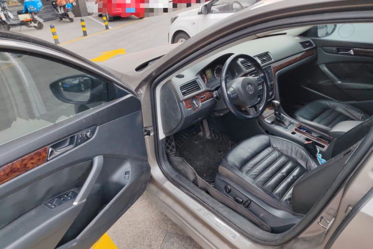 Used Volkswagen Passat 2011 2.0 TSI DSG Premium Edition
