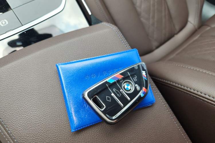 Used BMW i3 2024 eDrive 35 L Vehicle Key