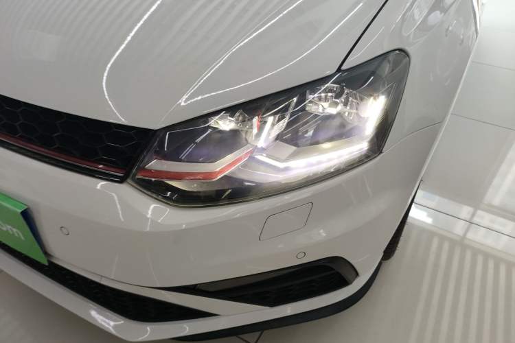 Used Volkswagen Polo 2015 1.4TSI GTI Left Front Headlight