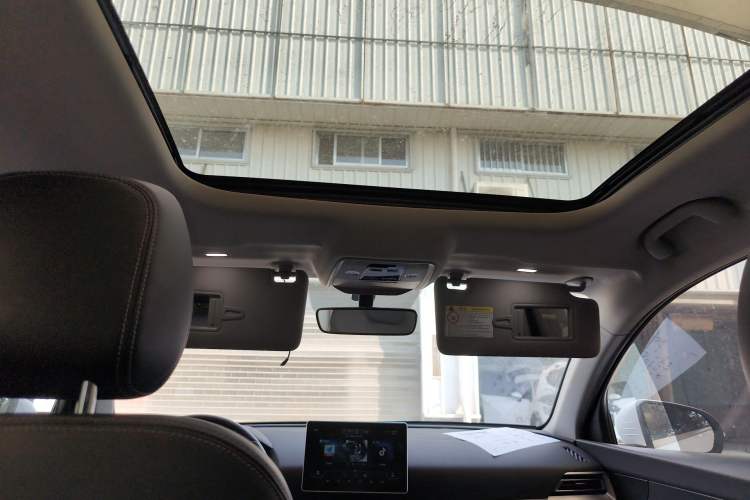 Used BYD Song Pro 2019 1.5T Automatic Elite Edition Headliner