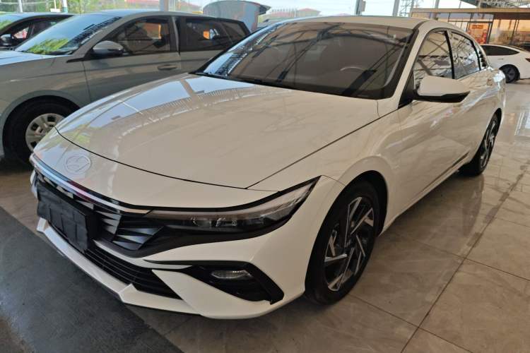 Used Hyundai Elantra 2023 1.5L CVT GLX Elite Edition