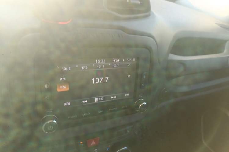 Used Jeep Renegade 2017 180TS Automatic All-Wheel Drive Versatile Edition