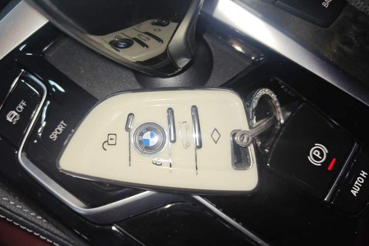 Used BMW 5 Series 2022 Restyled 525Li M Sport Package