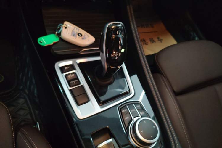 Used BMW 1 Series 2021 Revised 120i M Sport Night Edition Gear Lever