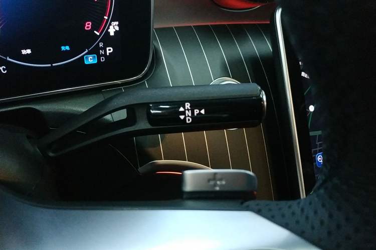 Used Mercedes-Benz C-Class 2025 C 260 L Obsidian Night Sport Edition