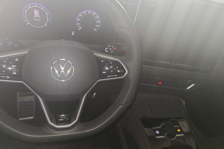 Used Volkswagen Tiguan L 2024 PRO 380TSI Four-Wheel Drive R-Line Prestige Edition
