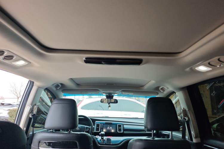 Used Honda Elysion 2019 2.0L Hybrid Luxury Edition