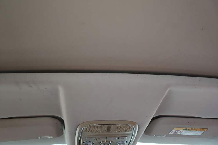 Used Haval H2s 2017 Red-Label 1.5T Manual Elite Model