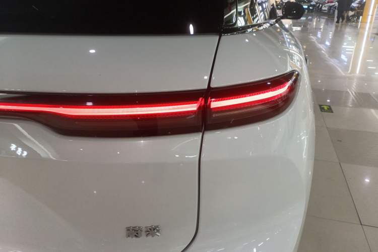 Used Nio ES6 2024 75 kWh
