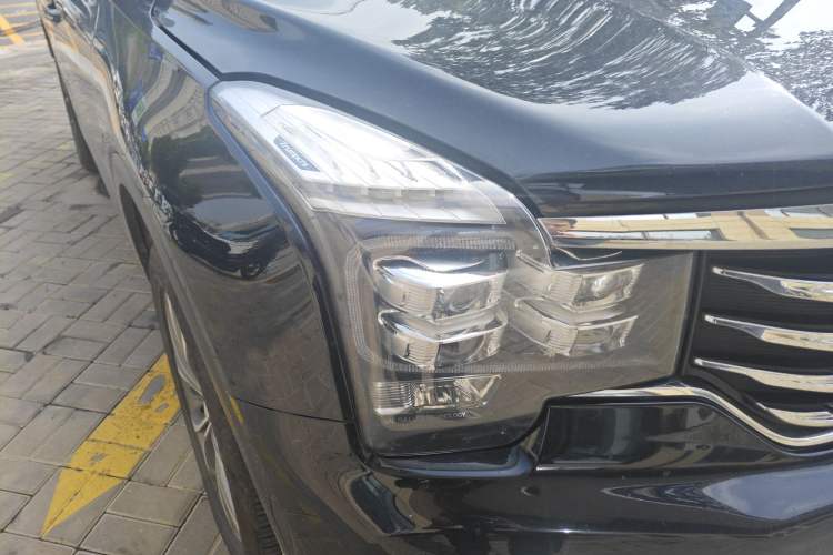 Used GAC Trumpchi GS8 2017 320T Four-Wheel Drive Luxury Smart Connectivity Version (7 Seats)