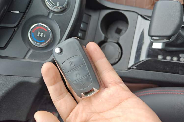 Used Land X5 2014 2.0T Automatic Enjoyment Version Vehicle Key