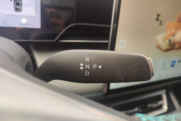 Used BYD Qin L 2025 EV 545KM Cloud Suspension Edition Gear Lever