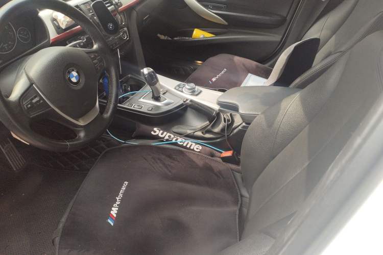 Used BMW 3 Series 2015 320Li Fashion Model Left Front Seat