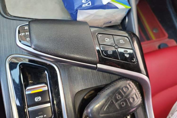 Used CHANGAN UNI-T 2020 1.5T Flagship Version Gear Lever