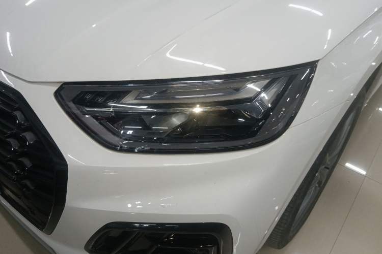 Used Audi Q5L 2022 40T Fashionable and Dynamic Model