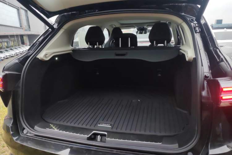 Used Lynk & Co 01 2023 2.0TD Two-Wheel Drive Asian Games Edition
