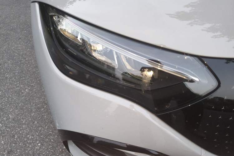 Used Mercedes-Benz EQE 2022 350 Luxury Edition Right Front Headlight
