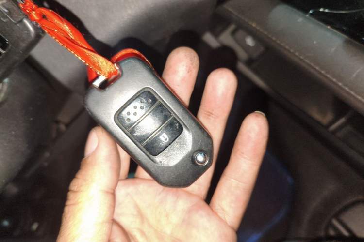 Used Honda Vezel 2017 1.5L CVT 2WD Comfort Model