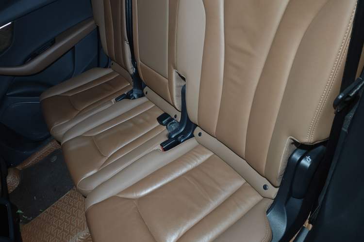 Used Audi Q7 2021 45 TFSI quattro S line Sport model