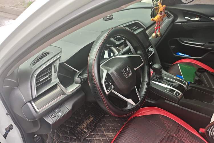 Used Honda Civic 2019 220TURBO CVT Dynamic Edition China VI Steering Wheel