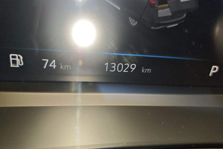 Used Buick GL8 2023 Facelifted Land Cruiser Executive Luxury Version