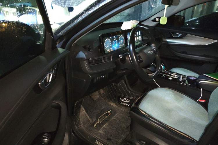 Used Chery Tiggo 8 PLUS 2022 290TGDI DCT Haoting Edition+