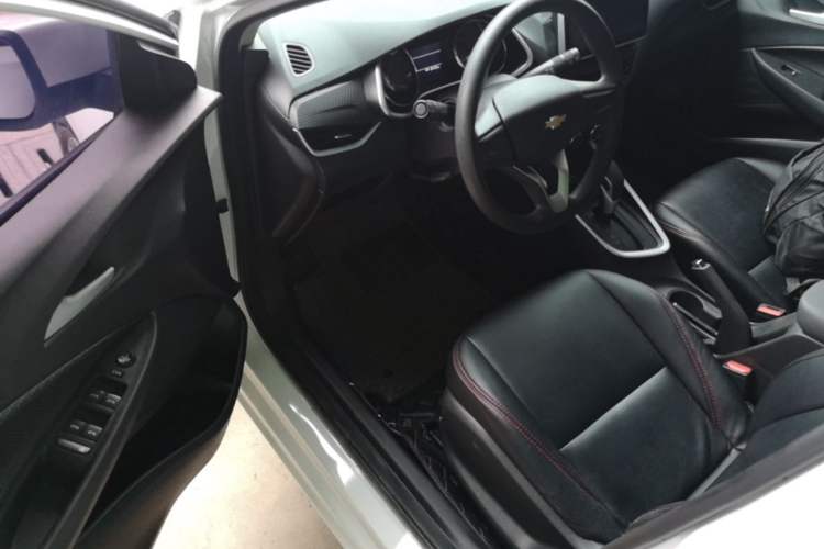 Used Chevrolet Cavalier 2020 325T Automatic Enjoyment Edition