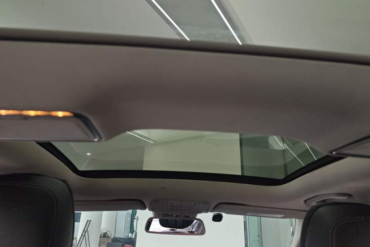 Used Mercedes-Benz C-Class 2015 C 200 L 4MATIC Sport Edition
