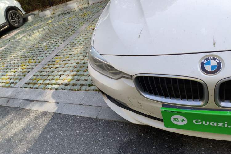 Used BMW 3 Series 2016 320Li Ambition Model
