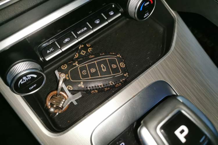 Used Geely Auto Coolray 2019 Sport Version 260T DCT Explorer China VI Standard Interior 1