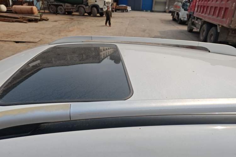 Used JAC Refine S3 2014 1.5L CVT Luxury Smart Model